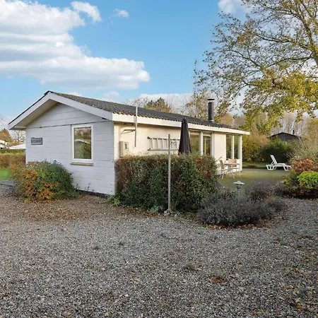 Two-bedroom In Sydals 펜션 Skovmose